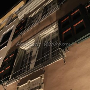 Beleuchtete Fassade vom Beethovenhaus - Henning Wiekhorst