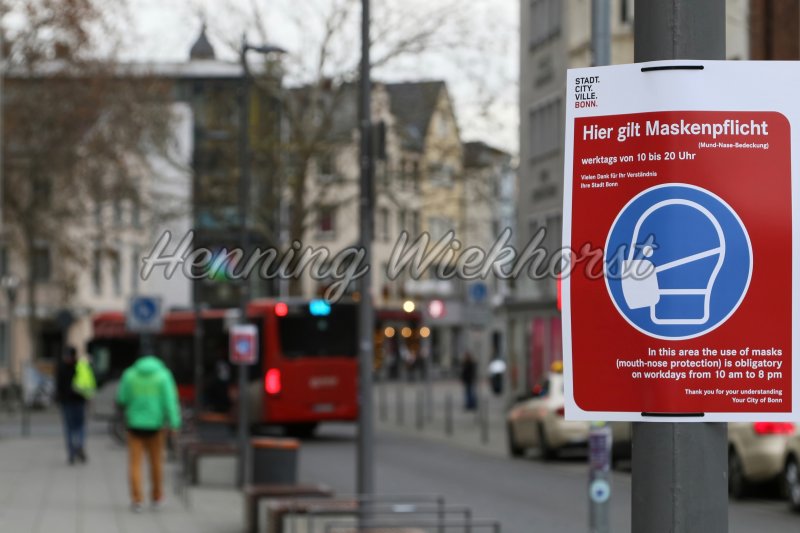 Bonn 2020: Maskengebot im Freien gegen Corona - Henning Wiekhorst