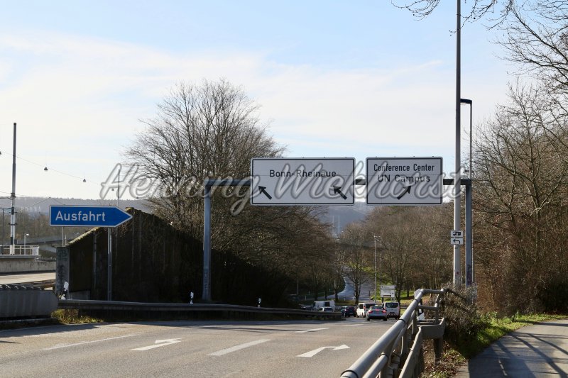 Bonn: Autobahn-Abfahrt von der Süd-Brücke - Henning Wiekhorst