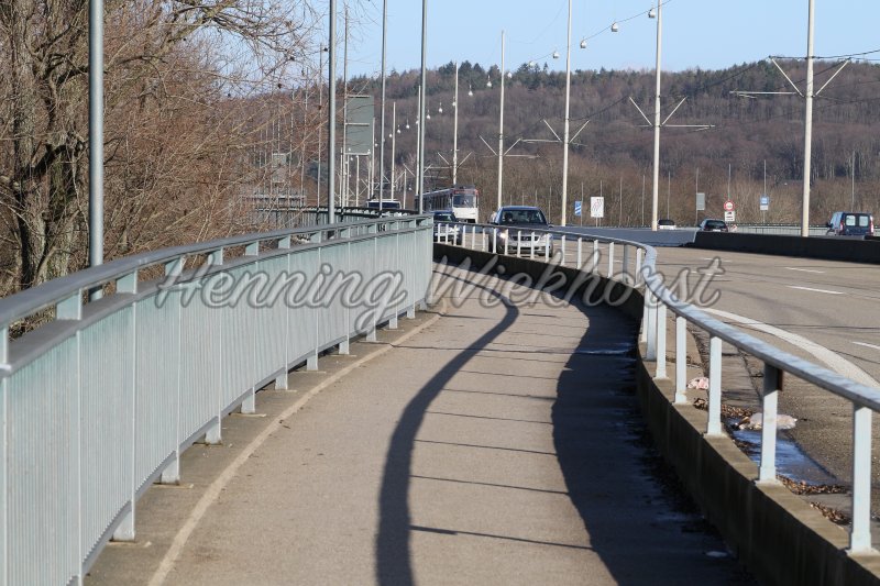 Bonn: Der Fußweg zur Süd-Brücke - Henning Wiekhorst