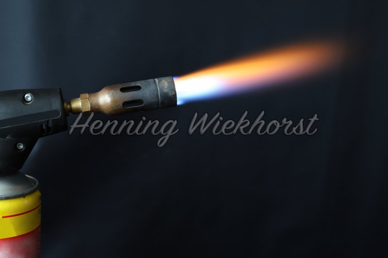 Gasflamme aus Kartusche - Henning Wiekhorst