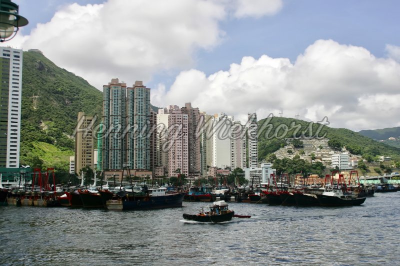 Hong Kong: Blick von Ap Lei Chau auf Aberdeen - Henning Wiekhorst