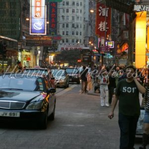 Hong Kong: Hennessy Road in Wan Chai - Henning Wiekhorst