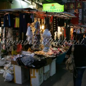 Hong Kong: Nachtmarkt in Wan Chai - Henning Wiekhorst