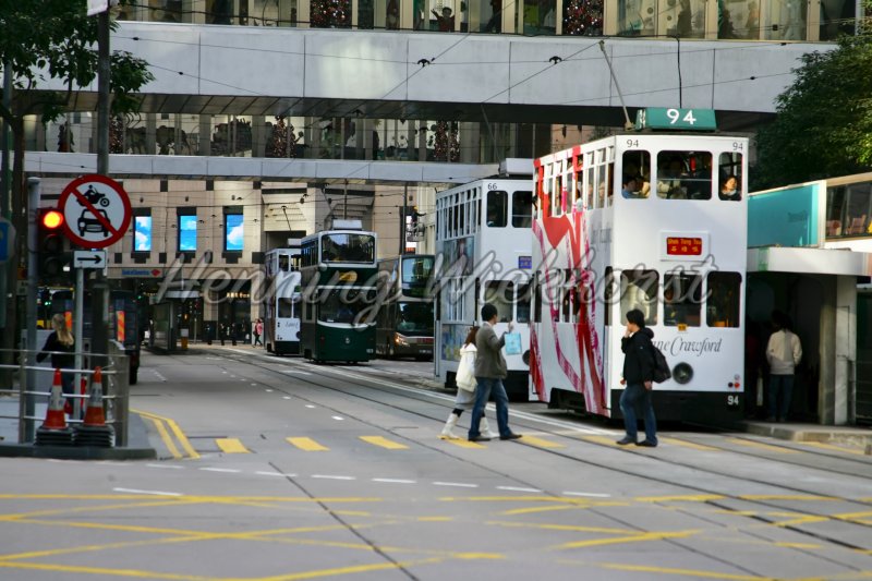 Hong Kong: Tram-Station in Central - Henning Wiekhorst