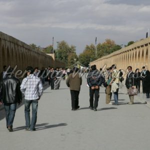 Isfahan: Auf der Kajahoo-Brücke - Henning Wiekhorst