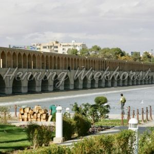 Isfahan: Blick auf die Kajahoo-Brücke - Henning Wiekhorst