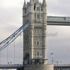 London (44) – Ein Tower der Tower Bridge - Henning Wiekhorst