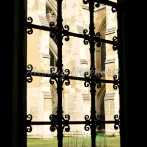 London (78) – Innenhof-Fenster Westminster Abbey - Henning Wiekhorst