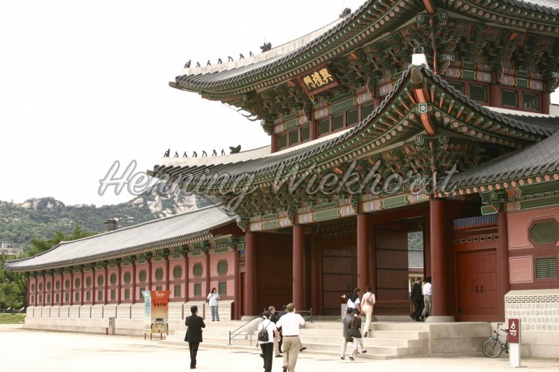 Seoul: Palast-Gebäude mit Pagoden - Henning Wiekhorst