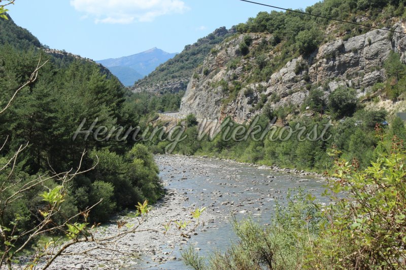 Spanien: Fluss in den Pyrenäen - Henning Wiekhorst