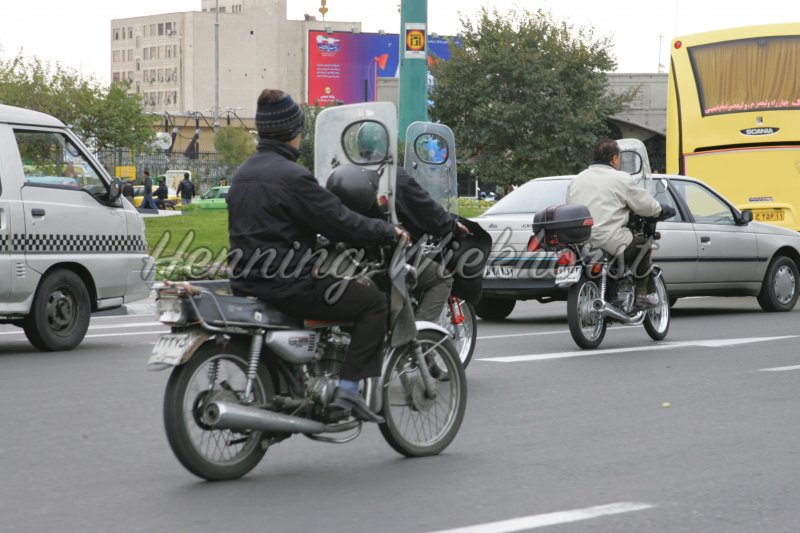 Teheran (39) – Stadtleben und Verkehr - Henning Wiekhorst