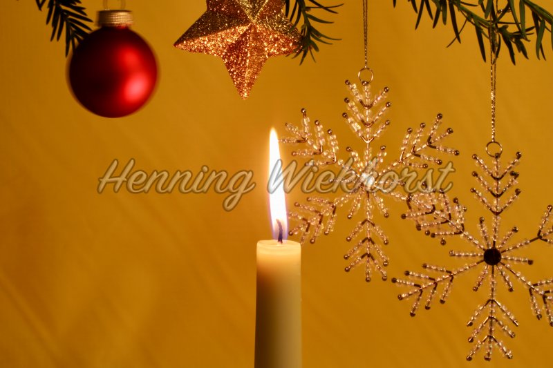 Weihnachtskerze - Henning Wiekhorst