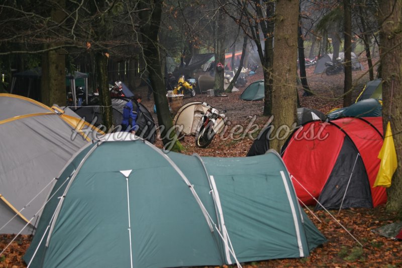 Zeltlager von einem Motorradtreffen (8) - Henning Wiekhorst