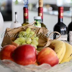 wine and fruits - Henning Wiekhorst